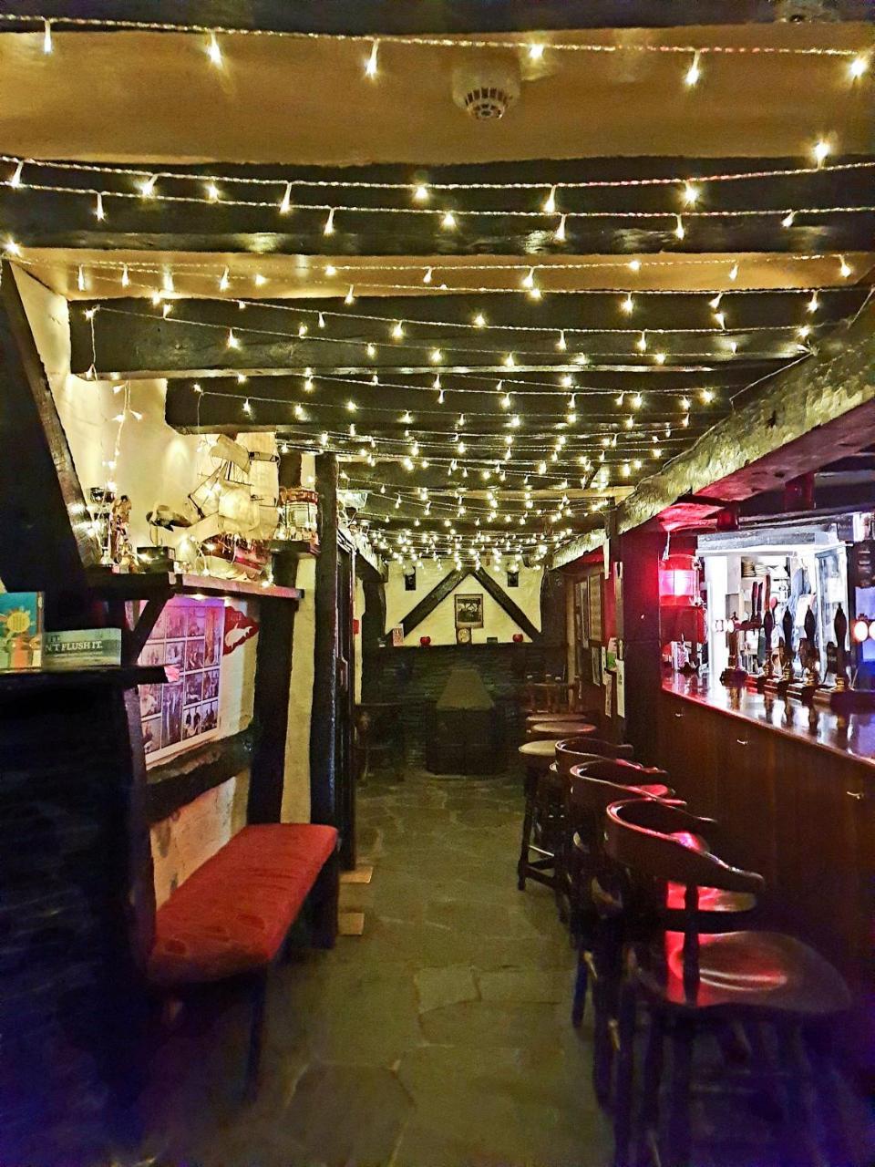 Jolly Sailor Inn Looe Exteriér fotografie