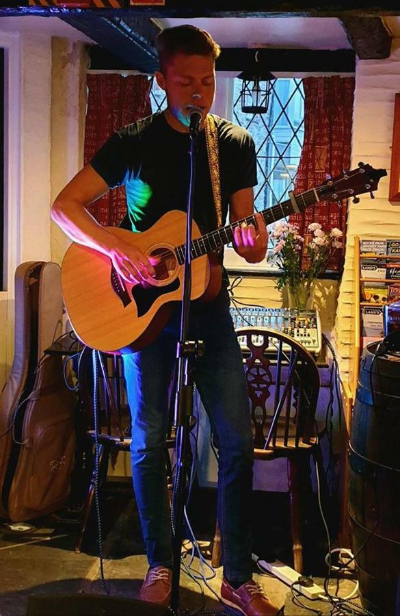 Jolly Sailor Inn Looe Exteriér fotografie